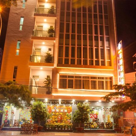 Dong Nam Hotel Фанранґ Екстер'єр фото