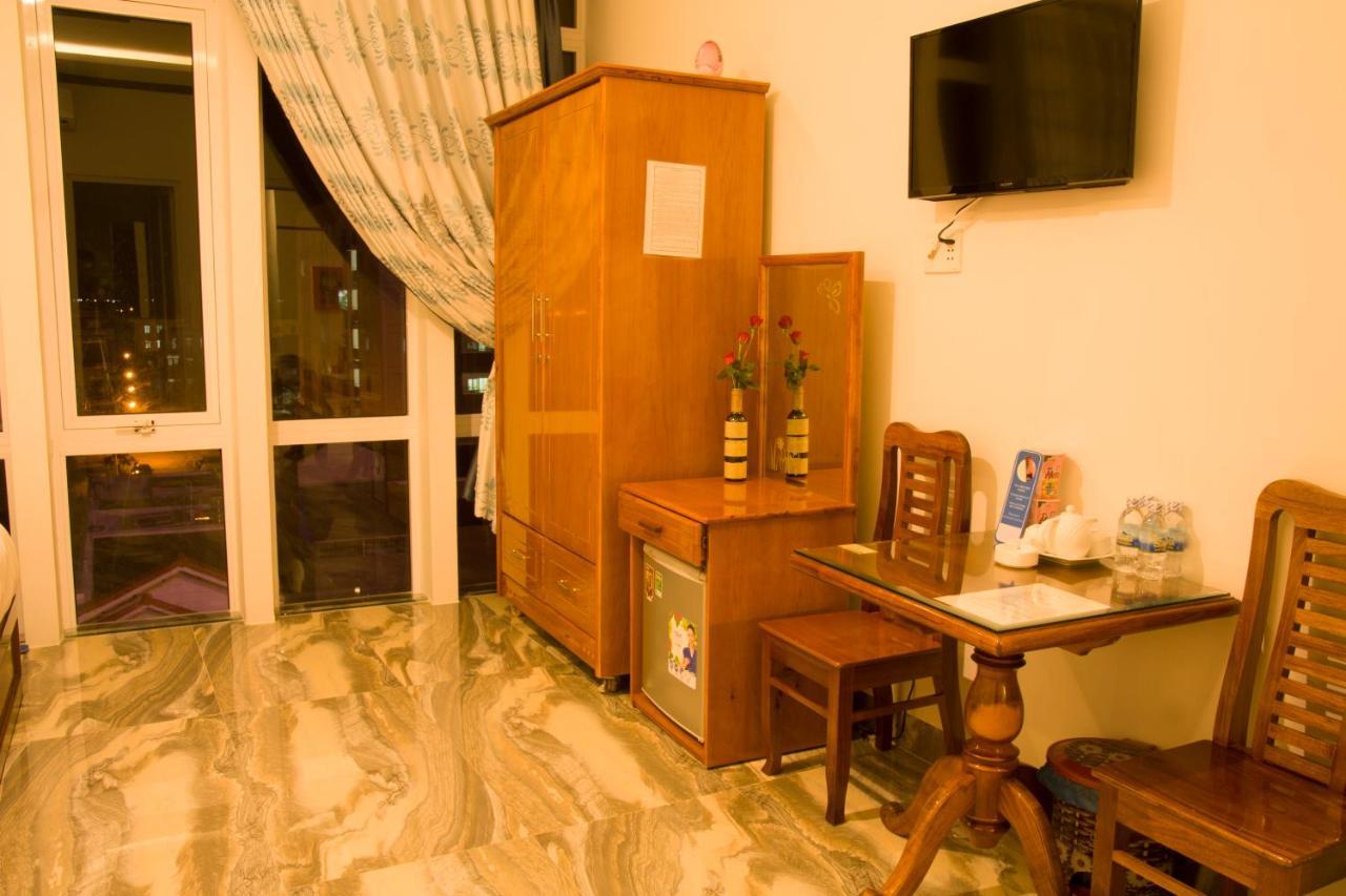 Dong Nam Hotel Фанранґ Екстер'єр фото